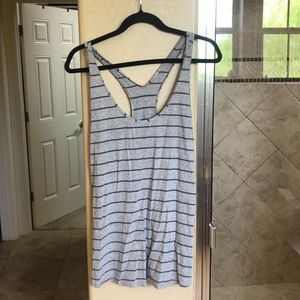 Lululemon top size 10